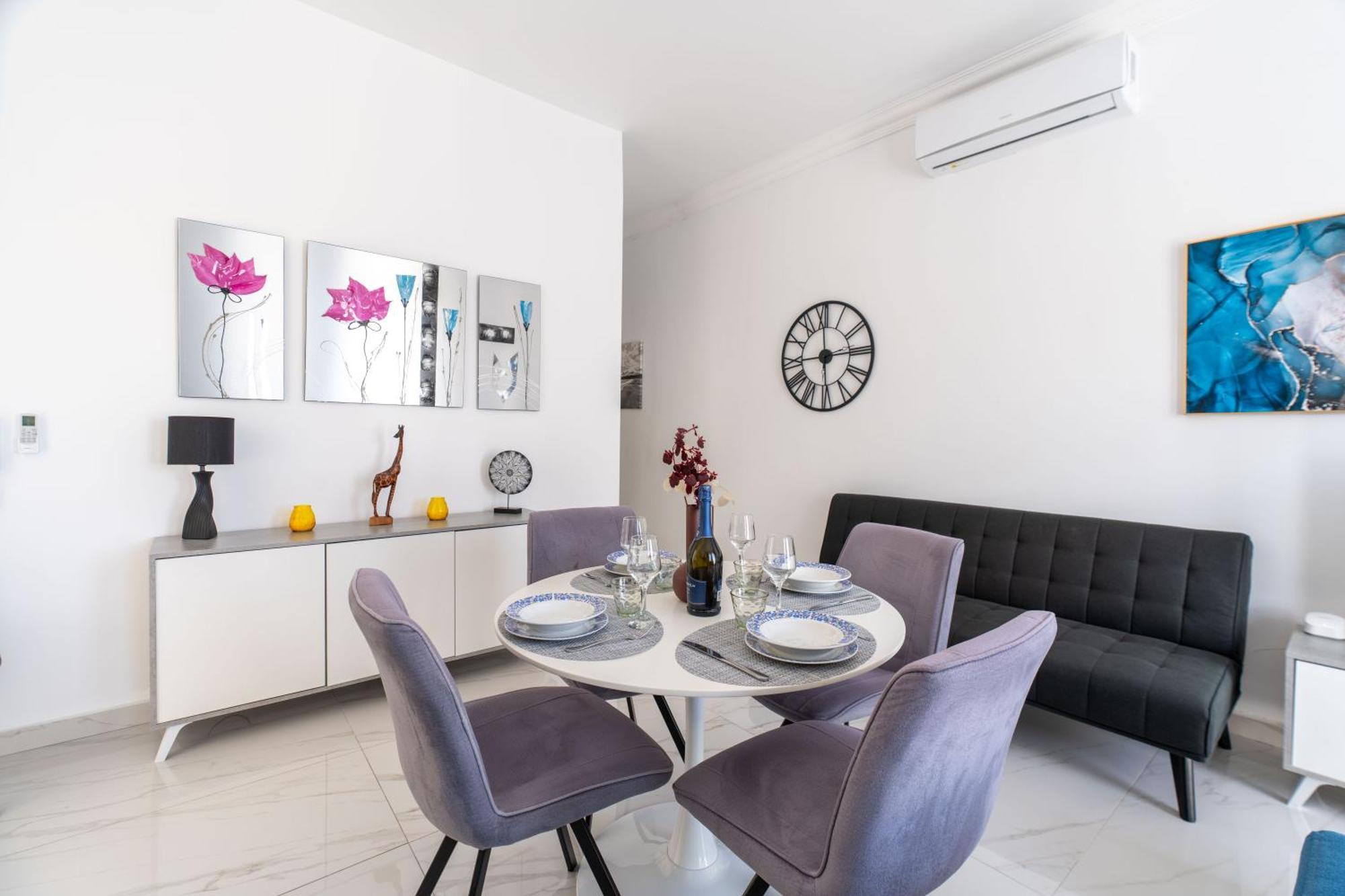 A25 - 5 Mins Walk To Valletta Ferry - Shopping Mall And Bay By Quicktrips Apartment Sliema
